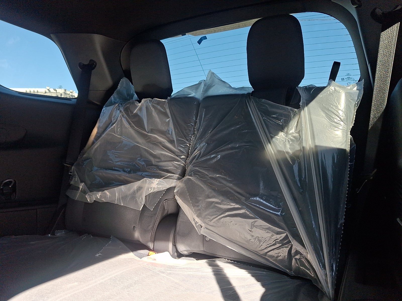 2027 Ford Explorer Active w/200A Pkg