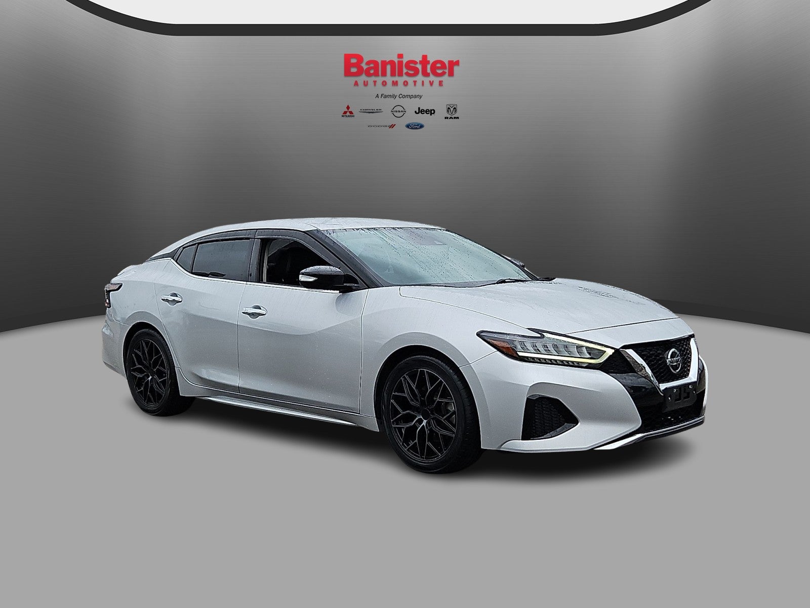 2022 Nissan Maxima SV