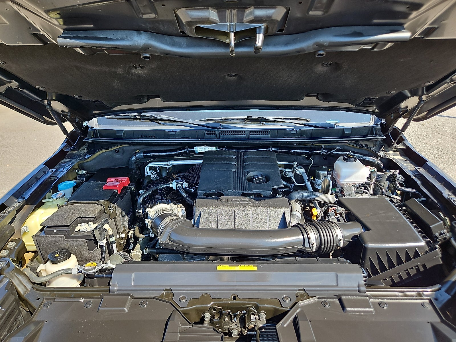 2024 Nissan Frontier SL