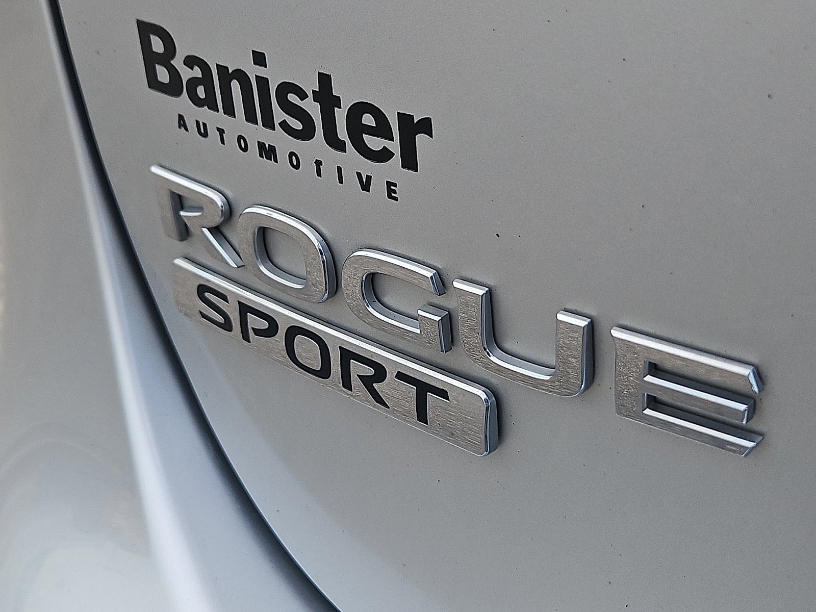 2021 Nissan Rogue Sport SV