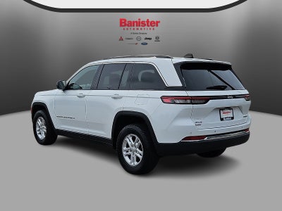 2023 Jeep Grand Cherokee Laredo 4x4