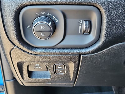 2022 RAM 1500 Rebel Crew Cab 4x4 5'7' Box