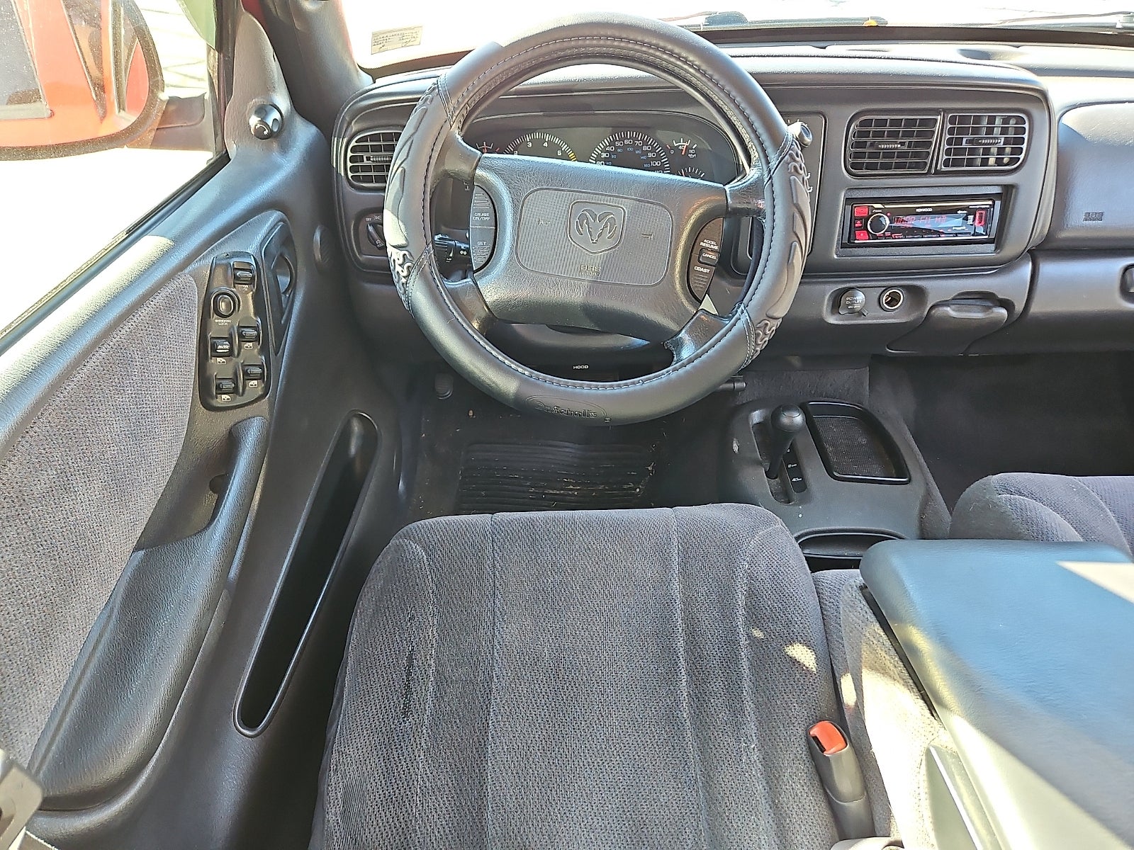 2000 Dodge Dakota Sport
