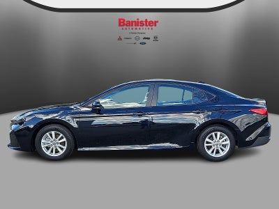 2025 Toyota Camry Hybrid LE