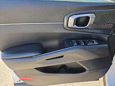 2022 Kia Sorento LX